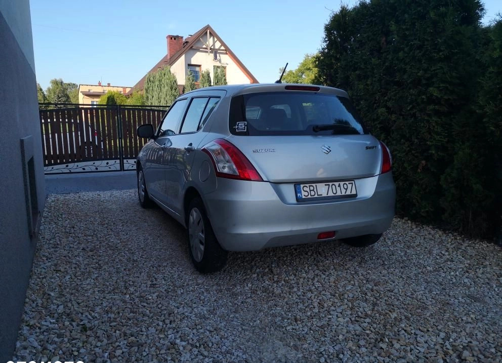 Suzuki Swift cena 21550 przebieg: 199902, rok produkcji 2011 z Bieruń małe 301